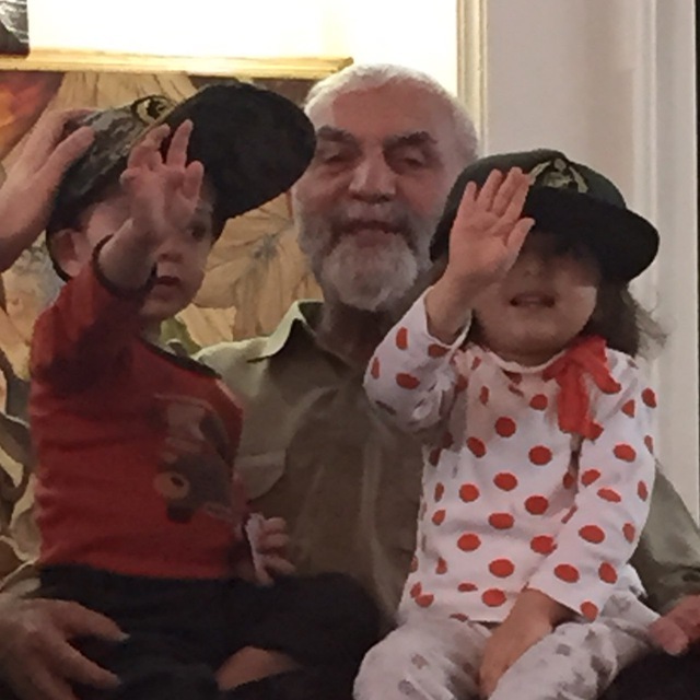 حکایت مردی که حاج قاسم تسبیح و انگشتر متبرک  خود را در کفنش قرار داد