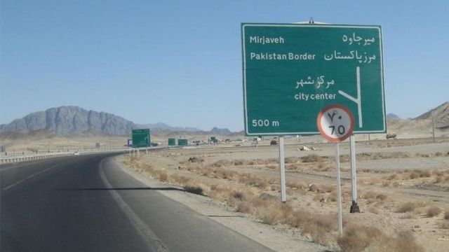 استقرار تیم‌های سلامت در ورودی مرز میرجاوه