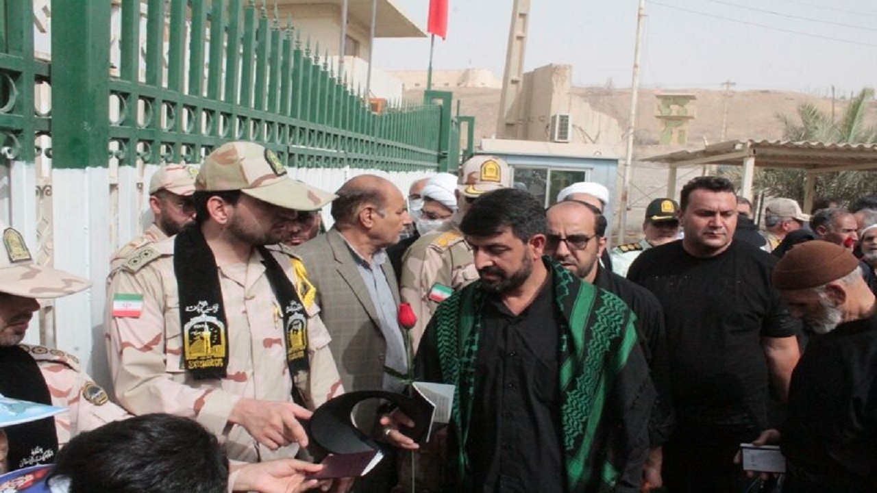 مرز خسروی روزانه از ساعت ۷ صبح تا ۱۷ بعدازظهر پذیرای زائران عتبات عالیات است