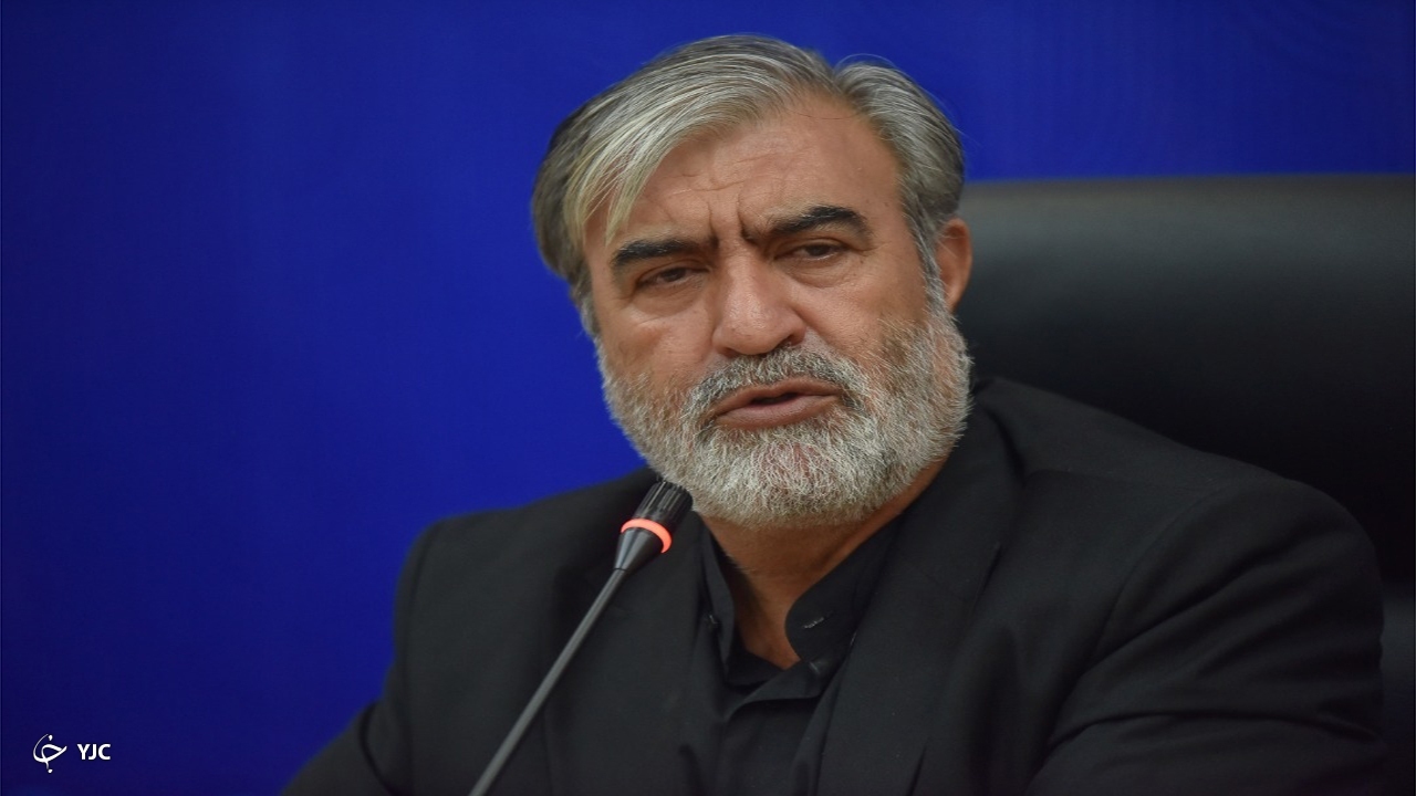 انجام کار‌های بزرگ در فارس نیازمند مدیر توانمند است