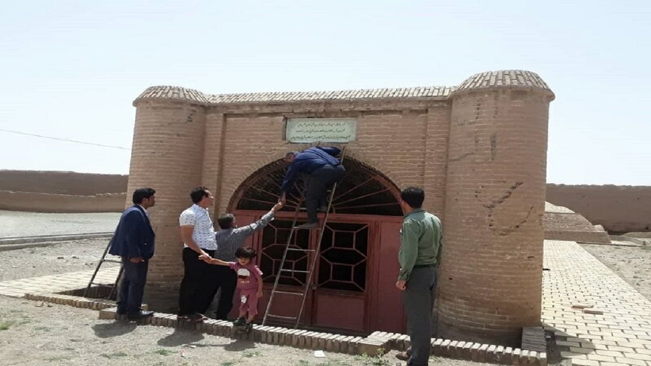 مرمت یک آب انبار تاریخی در رُشتخوار خراسان رضوی پایان یافت