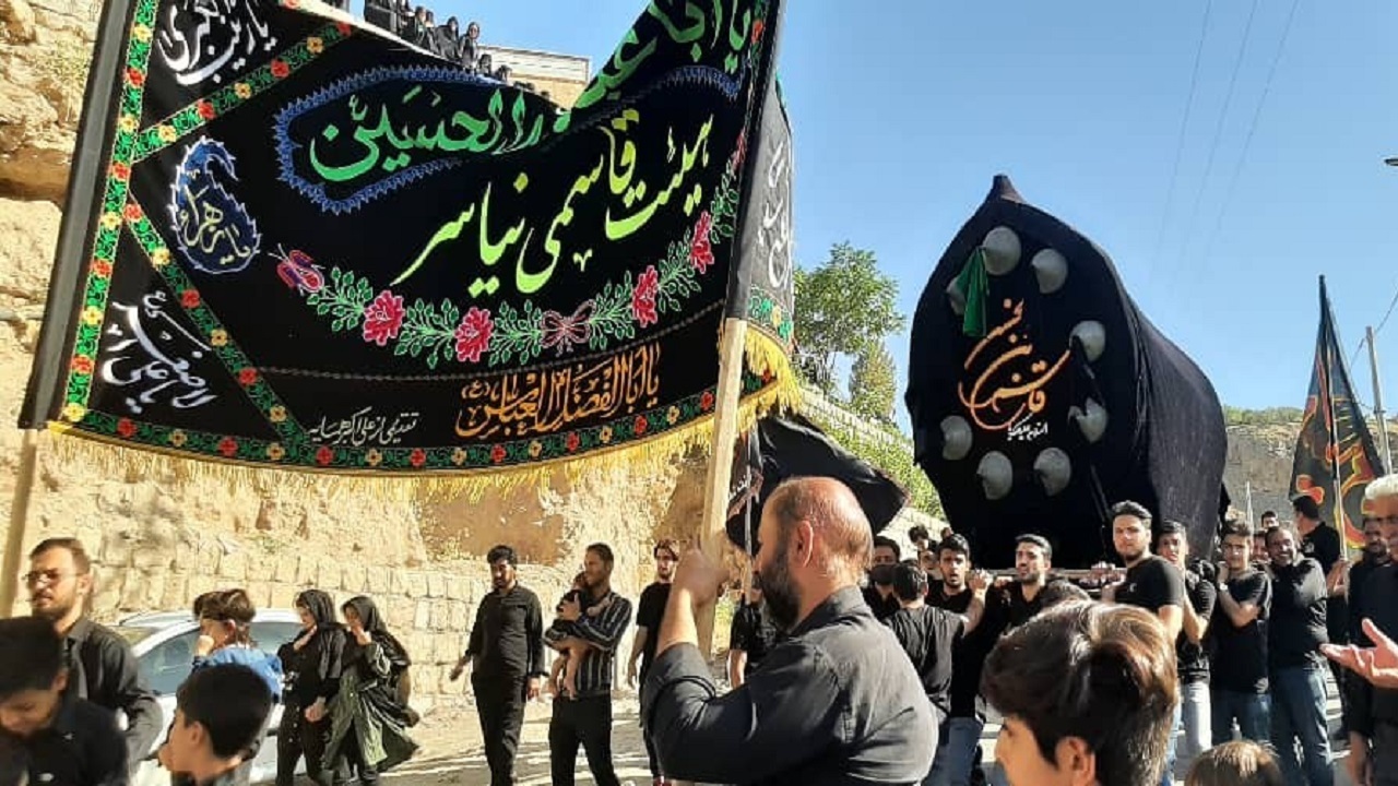 ثبت ملی آیین ۴۰۰ ساله «نخل گردانی روز شش امام حسین در نیاسر»