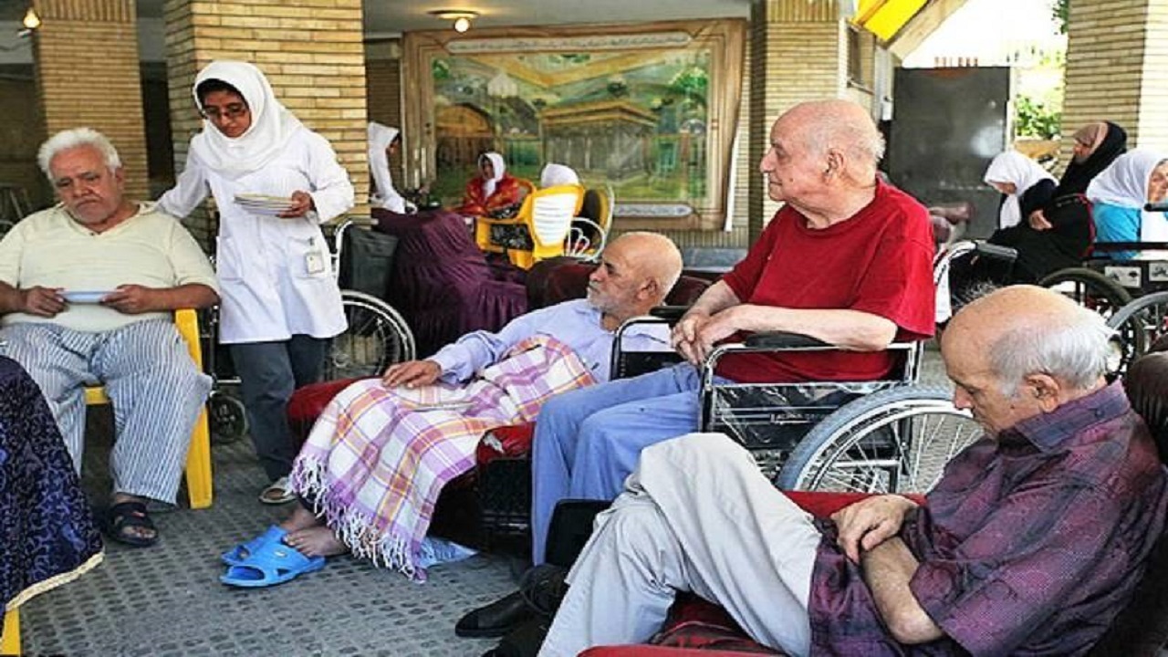 فعالیت ۵ مرکز شبانه روزی سالمندان در کرمانشاه