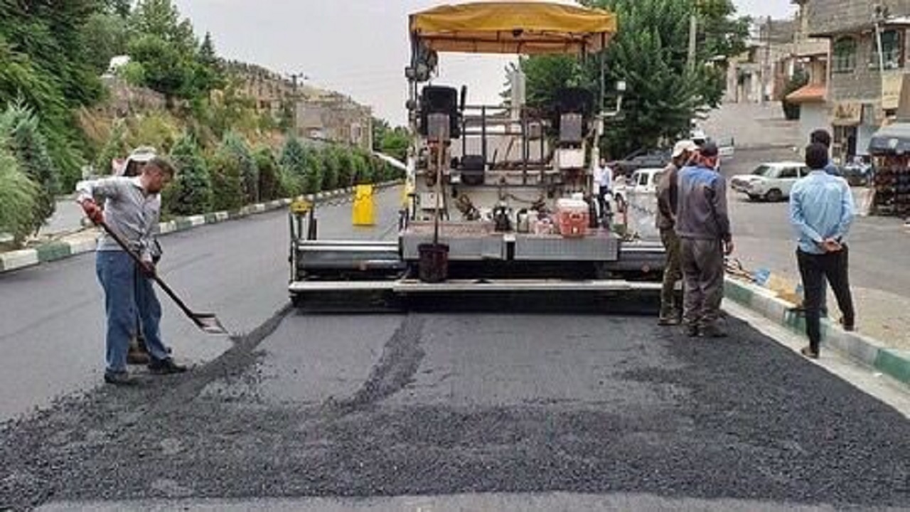 ساماندهی و رفع خرابی معابر اصلی ‌ و فرعی  در مناطق ده گانه