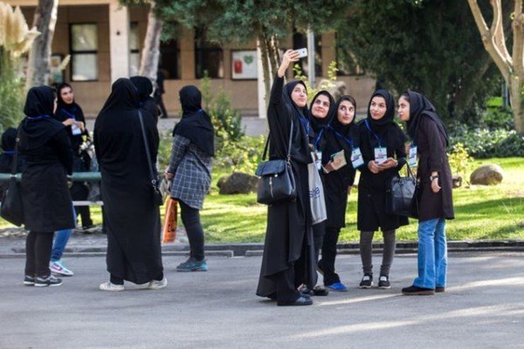 ۶۰ درصد دانشگاه ها با صندلی خالی مواجه شدند/ سهم دانشگاه شریف از بودجه عمرانی صفر درصد است