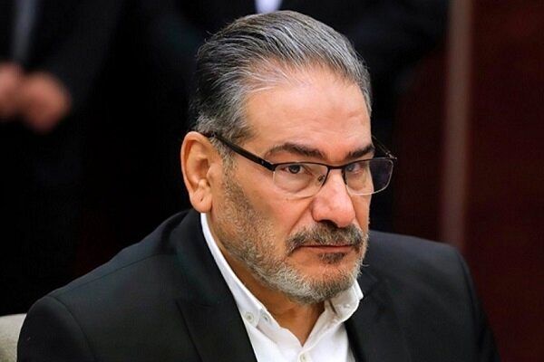 در هیچ بخش مذاکرات از خطوط قرمز عقب‌نشینی نشد/ توافق یا حتی عدم توافق تامین کننده منافع ملت ایران است