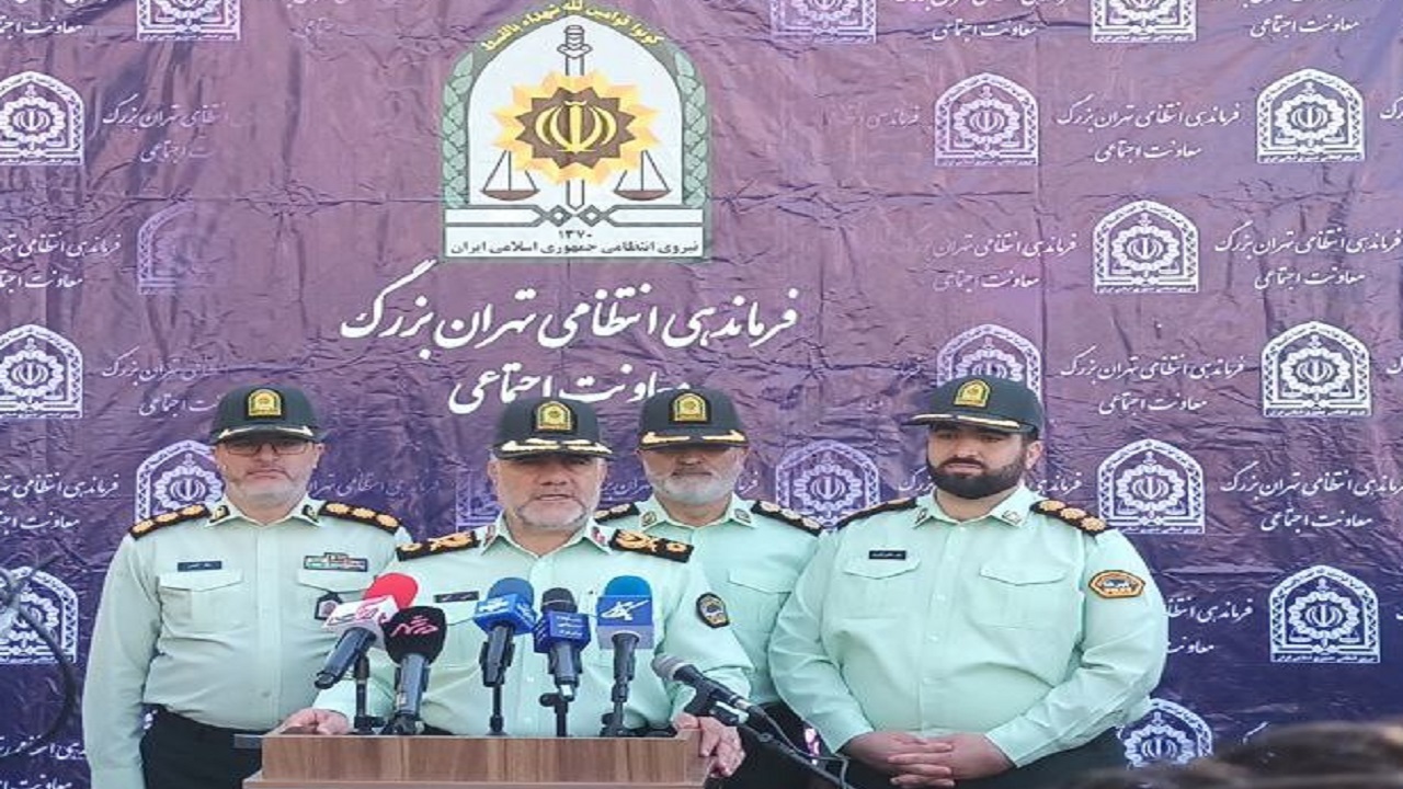 برخورد پلیس با فروش لباس‌های نامتعارف/ طرح اقتدار پلیس امنیت کلید خورد