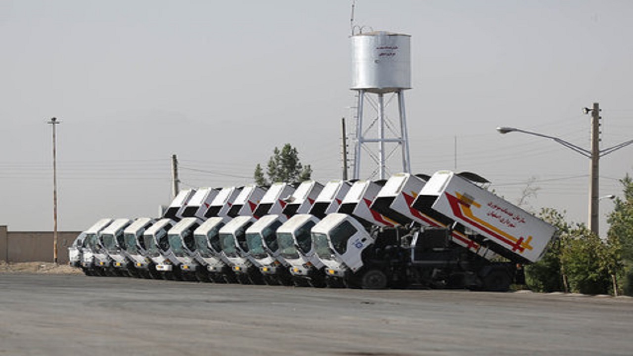 ۵۰ دستگاه مکانیزه در خدمت پاکیزگی اصفهان