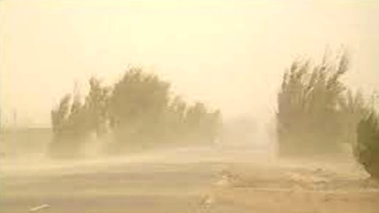 احتمال وقوع طوفان گردوخاک در نهبندان و سربیشه