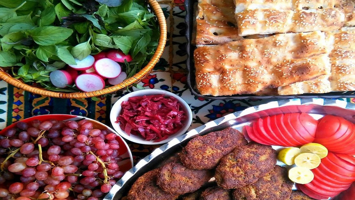 طرز تهیه سالاد اکراینی + فیلم