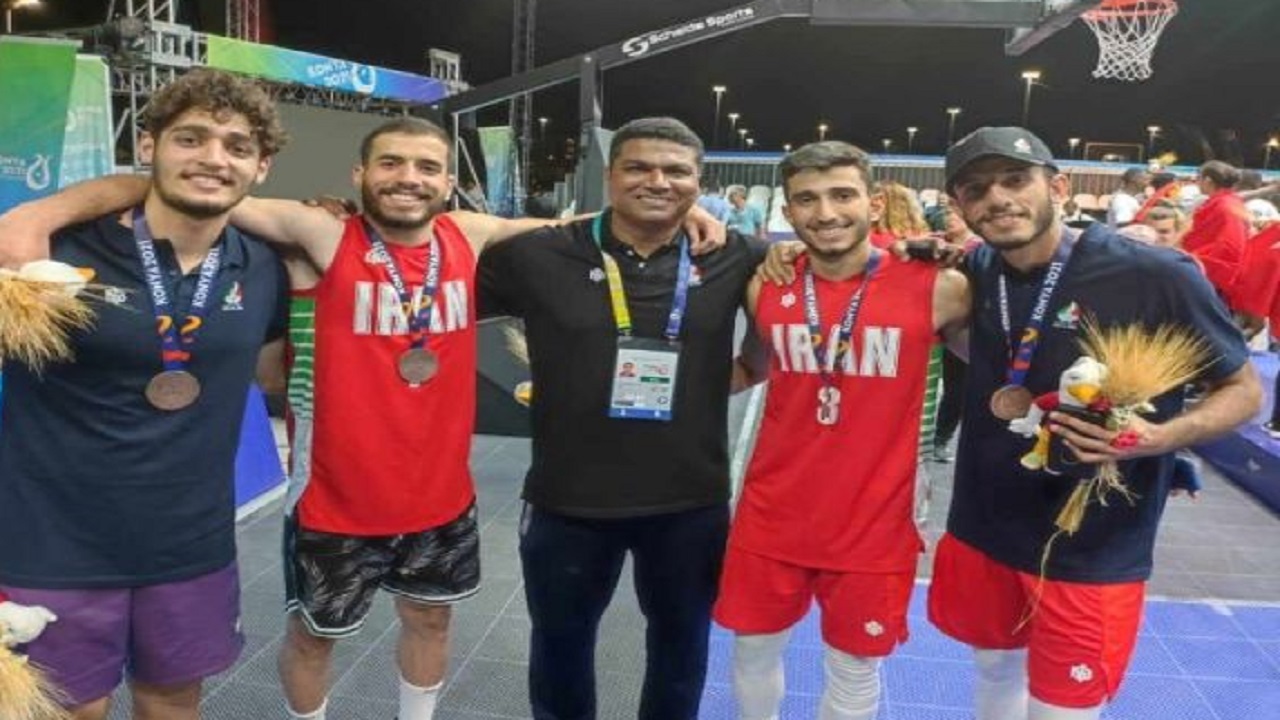 کسب مدال برنز تیم ملی بسکتبال سه نفره ایران با مربی هرمزگانی