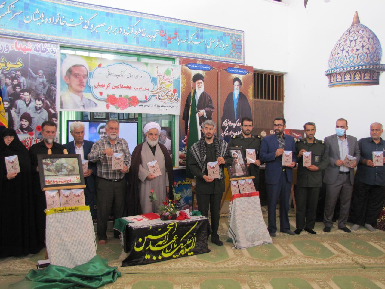 رونمایی از کتاب زندگی نامه شهید مدافع حرم کریمیان