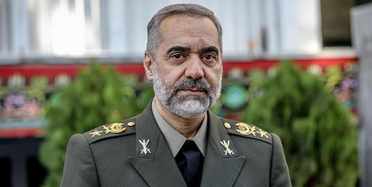وزارت دفاع بازدارندگی با راهبرد مقاومت فعالِ نیروهای مسلح را پشتیبانی می‌کند/ وزارت دفاع با ۳۵۰۰ شرکت بخش خصوصی همکاری دارد