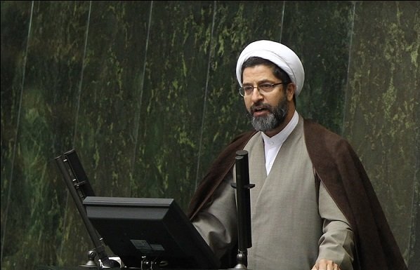 بانک‌های خصوصی ام‌المصائب اقتصاد ایران هستند