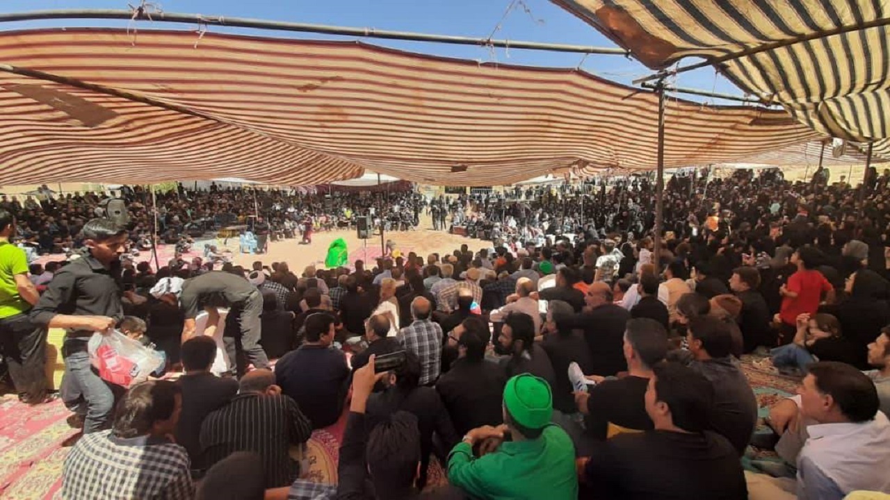 مراسم آئینی تعزیه خوانی در سرچاه نیشابور
