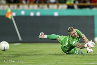 لیگ برتر فوتبال/ پرسپولیس تهران ۰ - فولاد خوزستان ۰