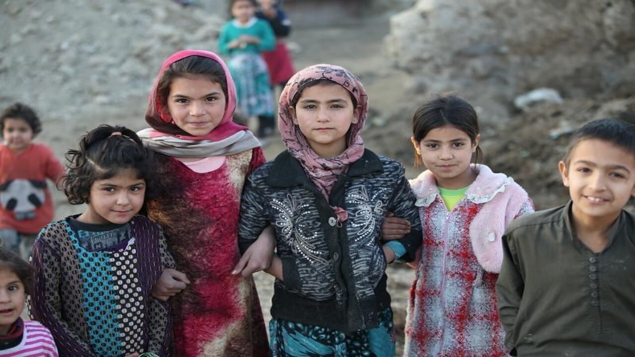 ۱۳ میلیون کودک در افغانستان به کمک های بشری نیازمند هستند