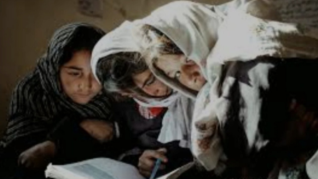جامعه جهانی گزینه های آموزش جایگزین را برای دختران افغانستانی فعال کند