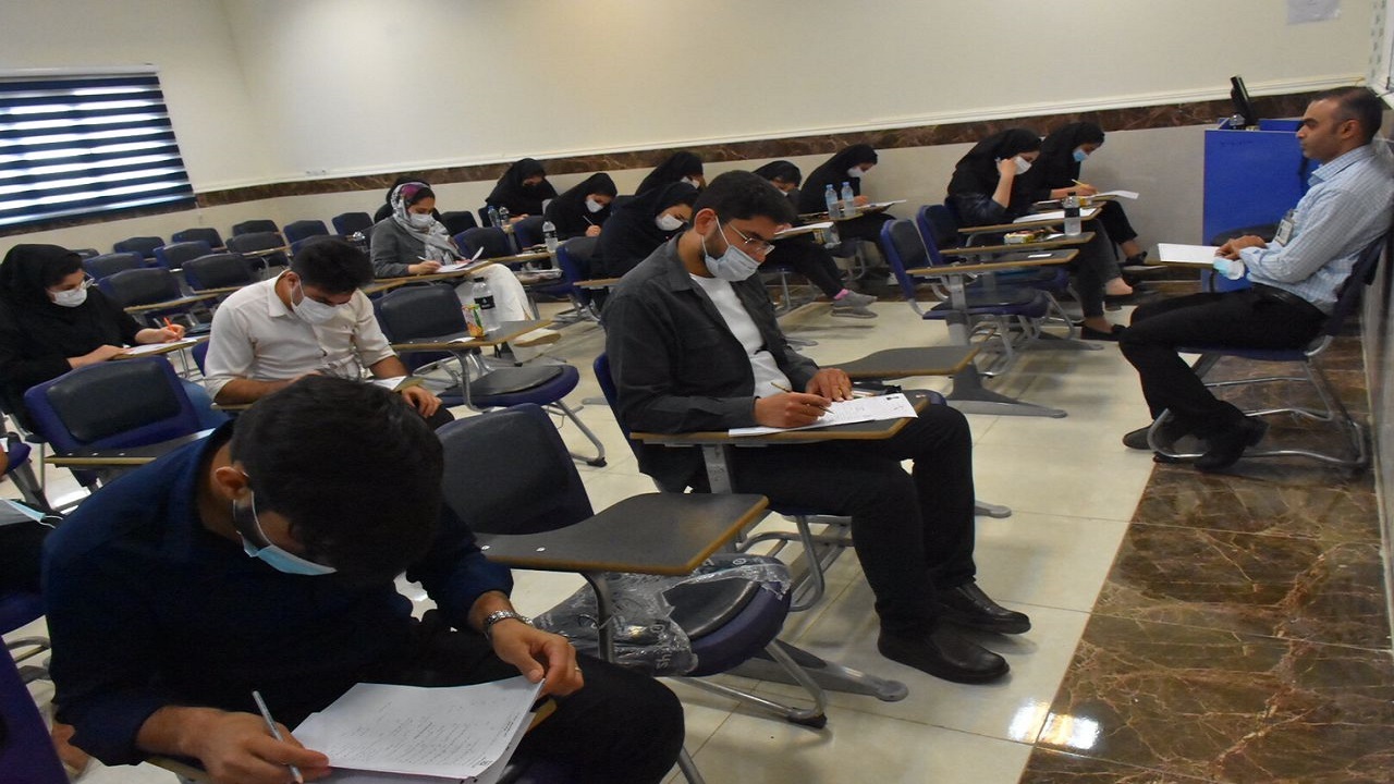 آزمون استخدامی دانشگاه علوم پزشکی آبادان برگزار شد