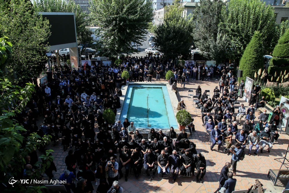 عکاسی که در روز عکاس دفن شد