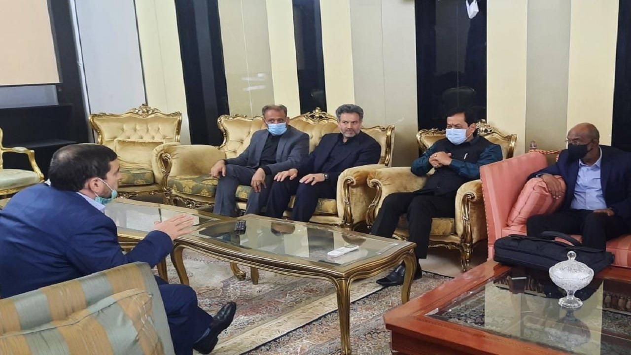 وزیر بنادر و کشتیرانی هند وارد فرودگاه کنارک شد