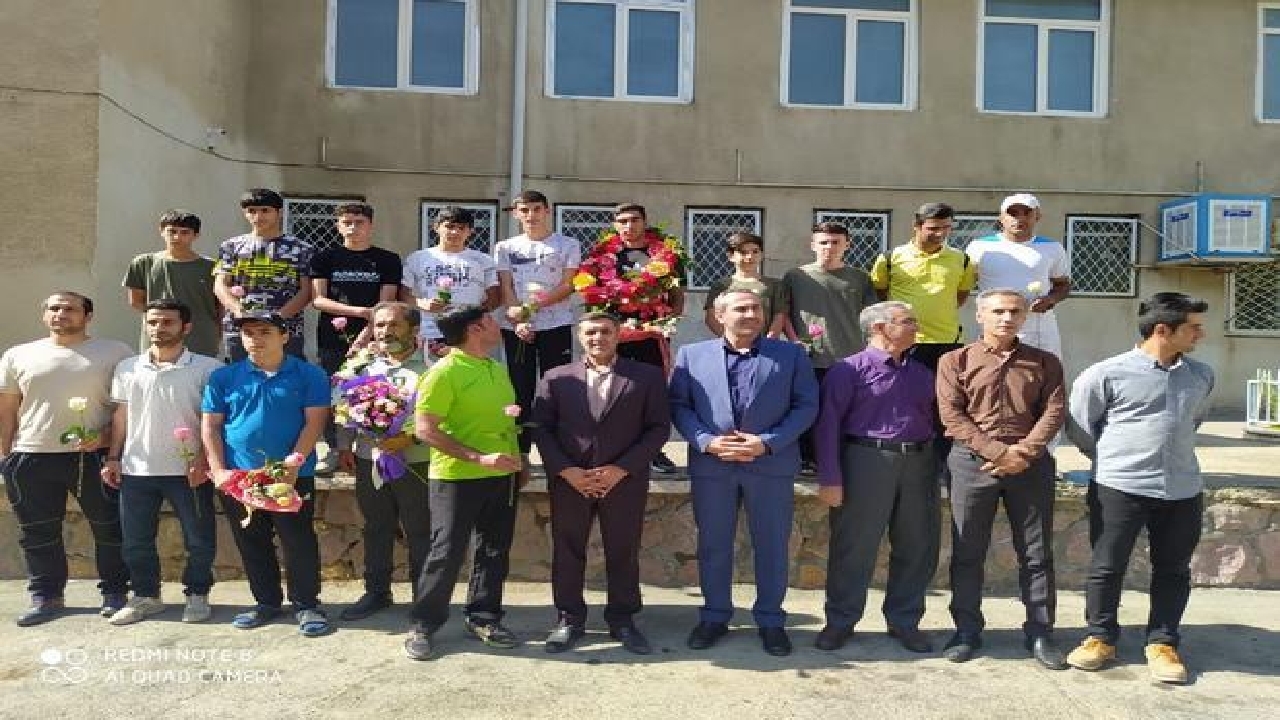 درخشش دانش آموزان کردستانی در مسابقات دو و میدانی و شطرنج