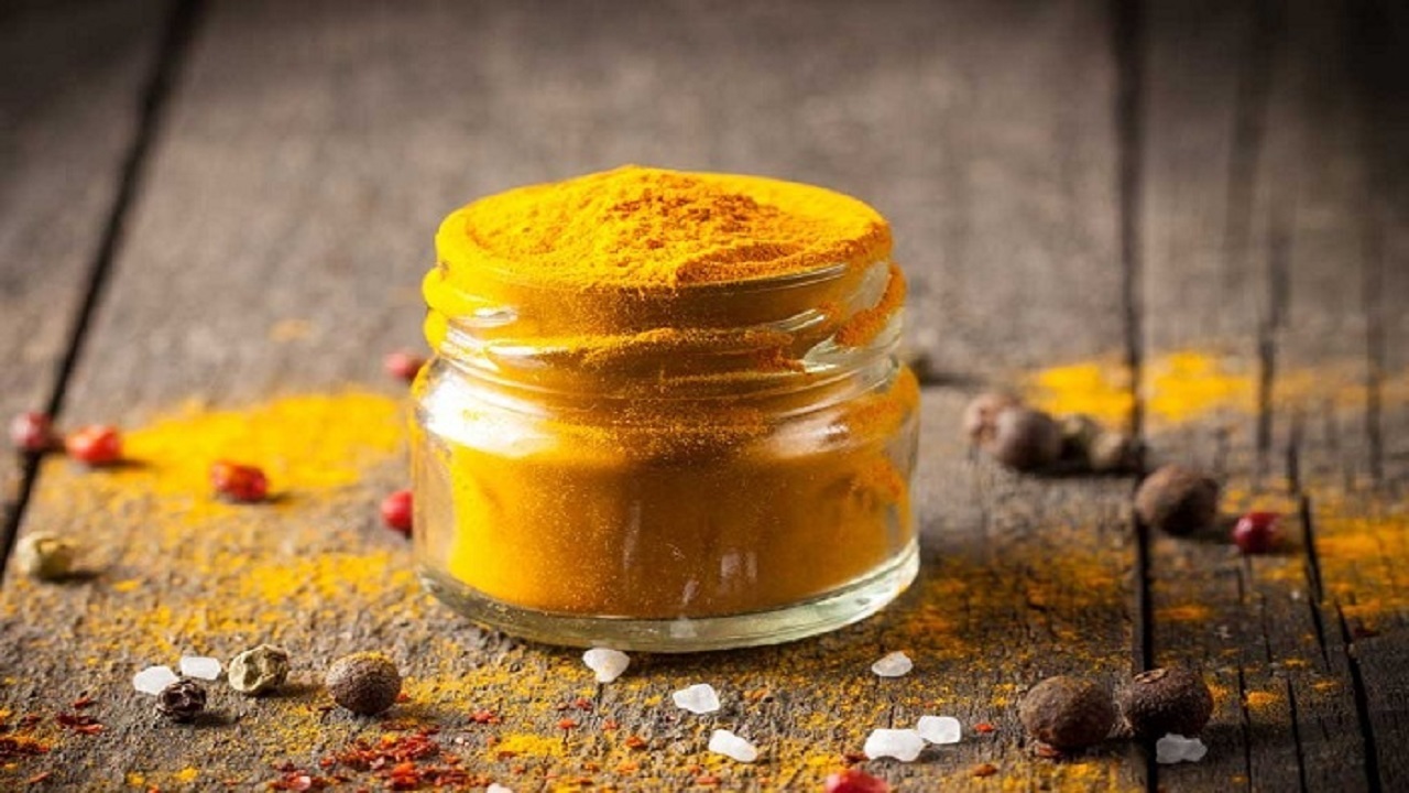 راهکاری برای تشخیص اصل بودن زردچوبه + فیلم