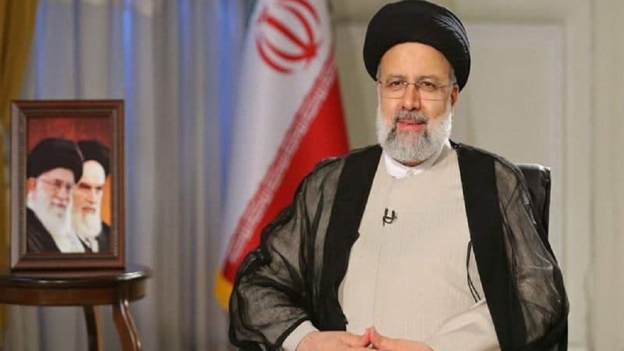 باید بسترهای لازم  برای باز نشر آثار سهروردی ایجاد شود