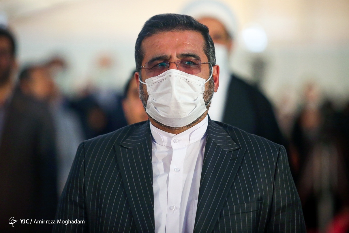 وزارت ارشاد در مسئله نمایش خانگی تابع قانون است