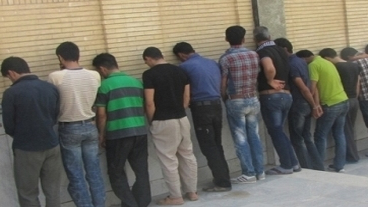 دستگیری ۳۲۶ معتاد و خرده فروش مواد مخدر در استان اصفهان