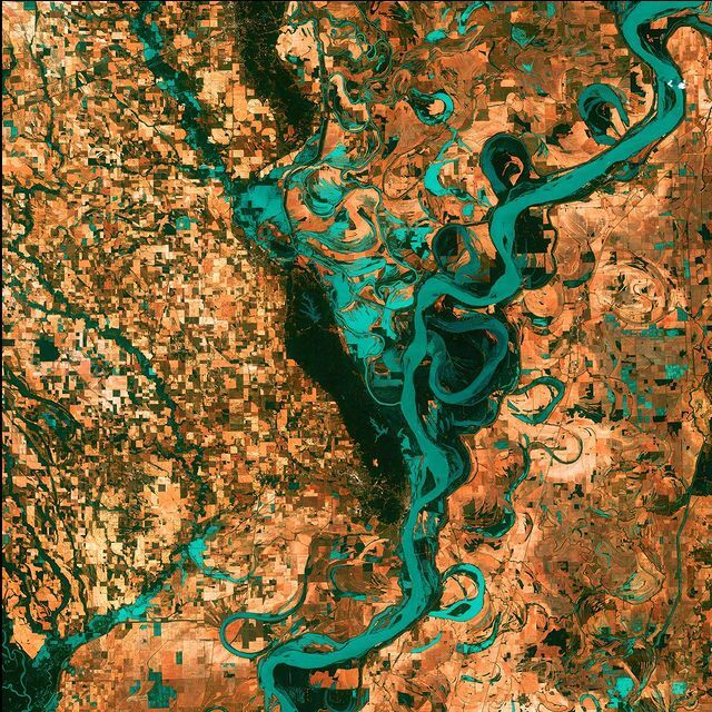 Meandering Mississippi