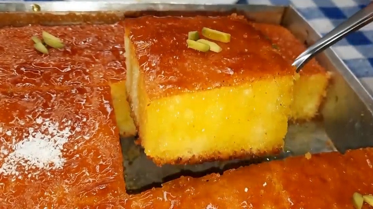 آموزش تهیه آسان کیک شربتی در خانه + فیلم