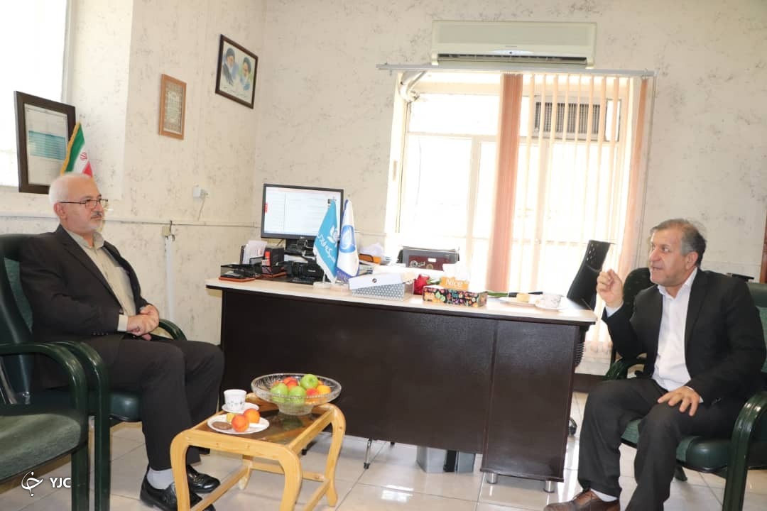 خبرنگار، اصالت و حرمت قلم را به منافع مادی نفروشد