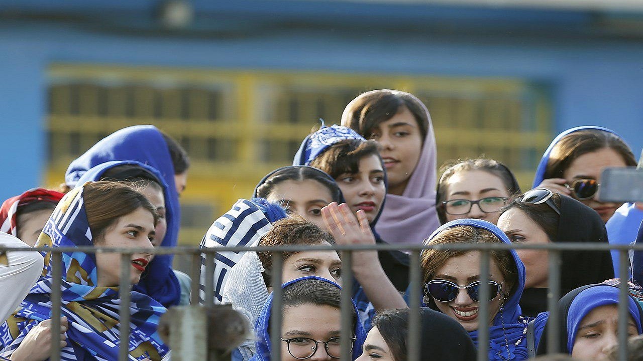 اطلاعیه استقلال درباره نام نویسی بانوان برای حضور در ورزشگاه