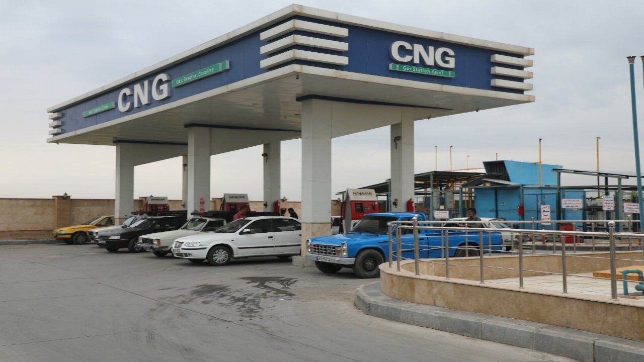 کسب جایگاه دوم کشوری در جایگزینی بنزین موتور باسوختCNG توسط شرکت نفت منطقه ارومیه