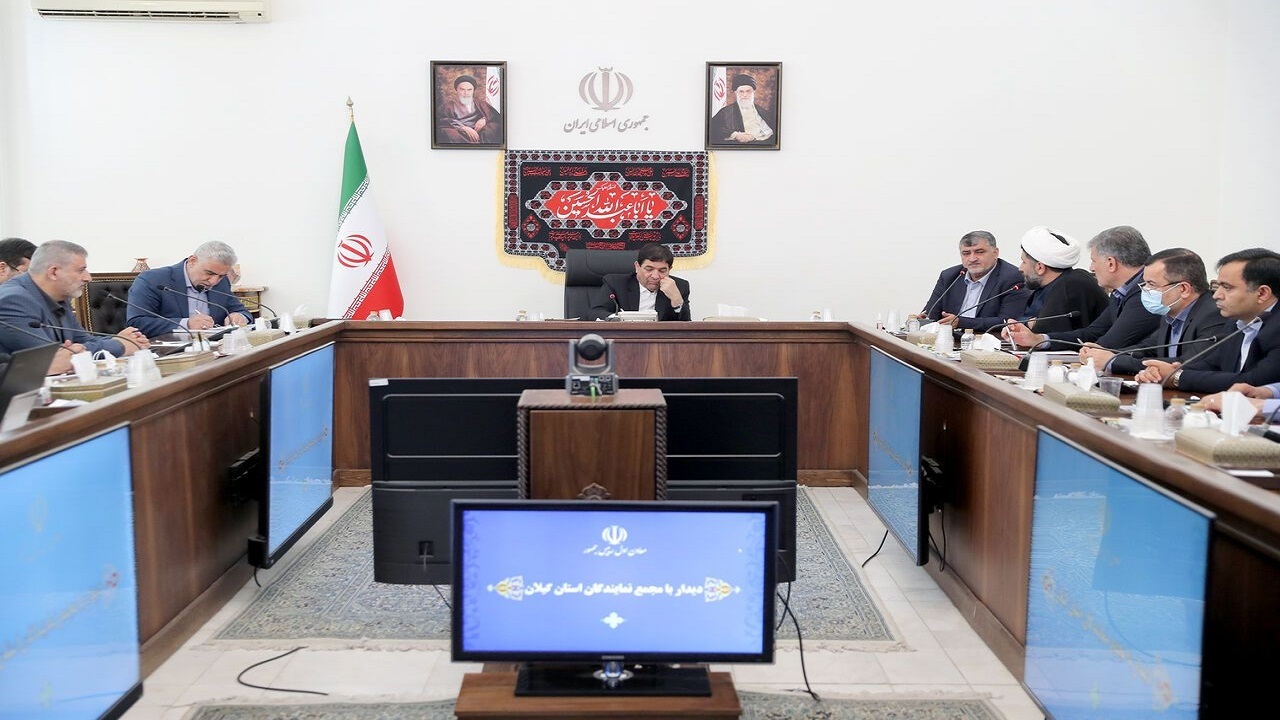 تکمیل راه‌آهن رشت به آستارا پروژه اولویت‌دار دولت است
