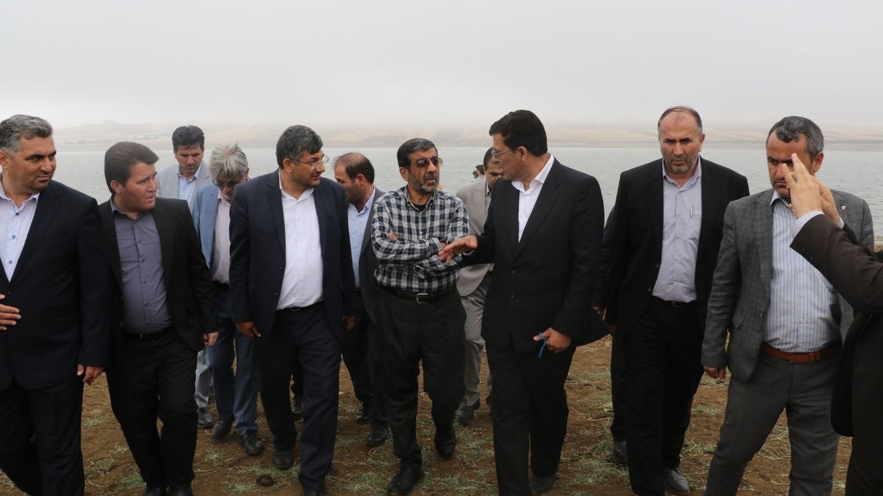 دریاچه گیلارلو گرمی می‌تواند یکی از مناطق موفق گردشگری باشد