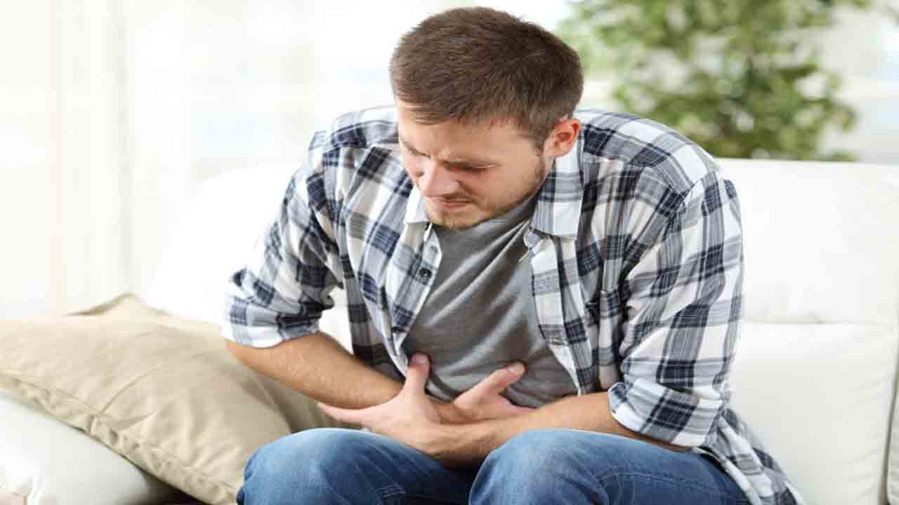 در صورت مسمومیت حتما این اقدامات را انجام دهید
