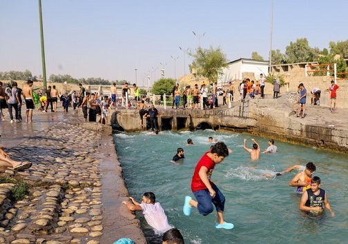 گرمای مرداد و لب کارون؛ روایتی از وضعیت خوزستانی&zwnj;ها در گرمای ۵۰ درجه