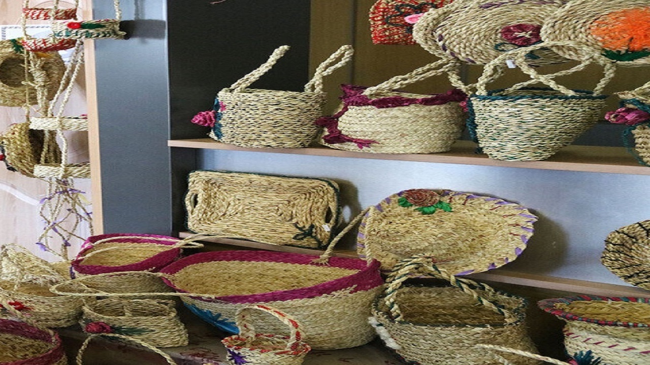 آغاز به کار دو نمایشگاه ویژه صنایع دستی و تجهیزات ورزشی در مشهد