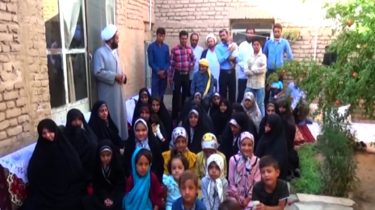 باز بودن درب خانه پدربزرگ ۱۰۸ ساله به روی ۷۷ نوه و نبیره