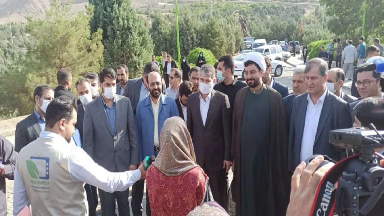 وزیر جهاد کشاورزی وارد شهرستان ملایر شد