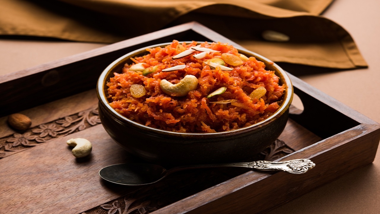 آموزش تهیه حلوای هویج ارومیه + فیلم