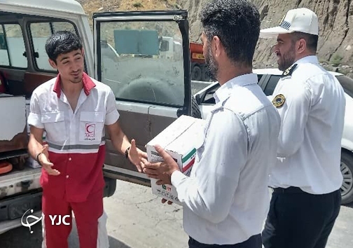 بازگشت آرامش نسبی به جاده هراز پس از سیلاب + تصاویر