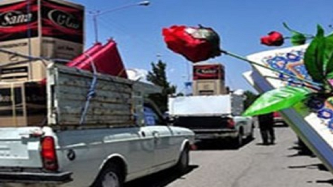 اهدای ۸ سری جهیزیه به نوعروسان نیازمند در مهربان