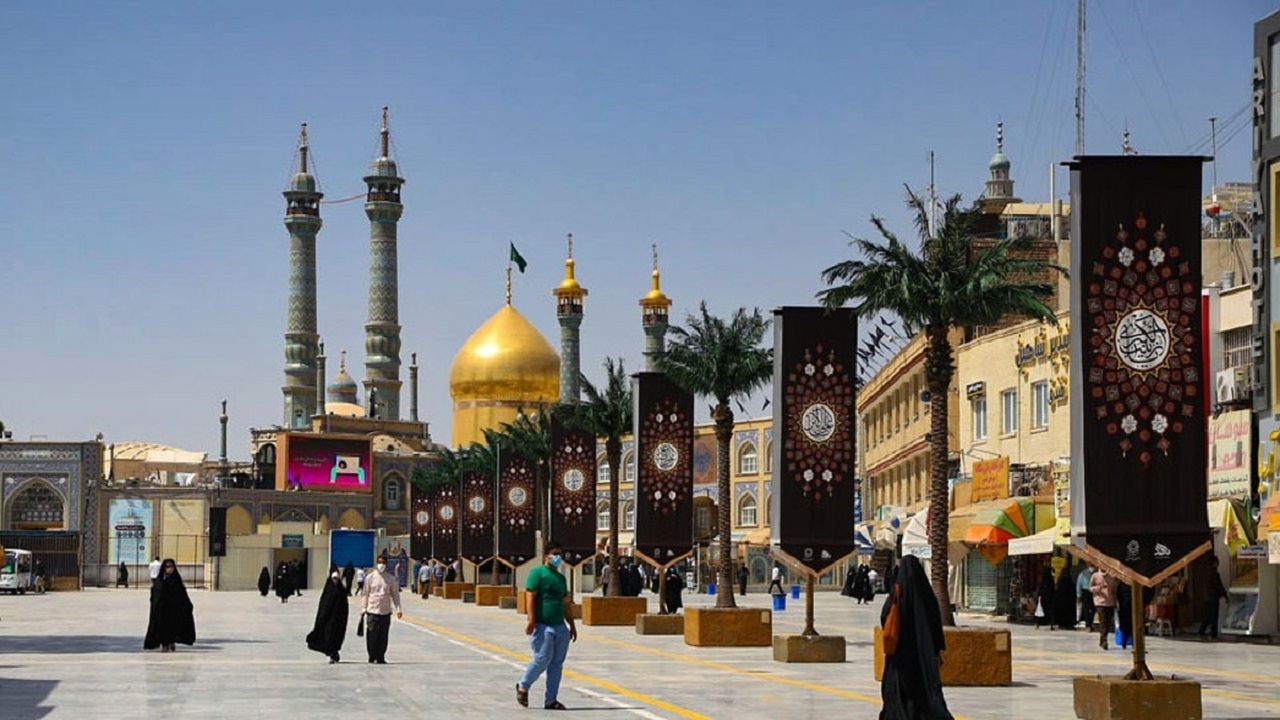 نصب المان‌های عزاداری حسینی در قم