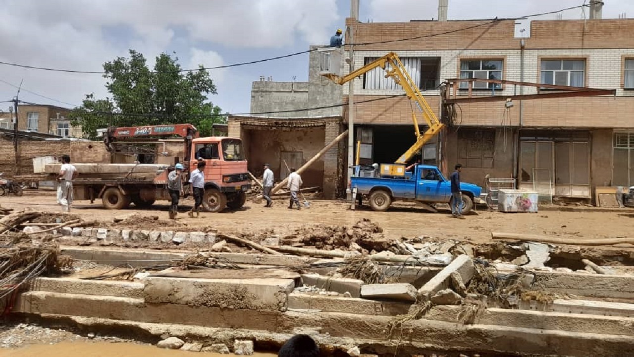 اتصال ۱۰۰ درصدی مشترکان روستای بارده به جریان برق