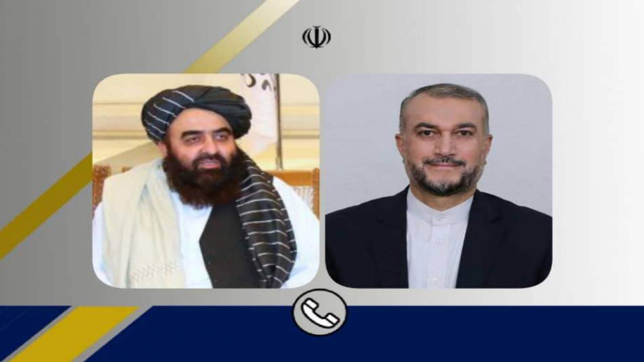 وزیر خارجه ایران با سرپرست وزارت خارجه طالبان گفت و گوی تلفنی کردند