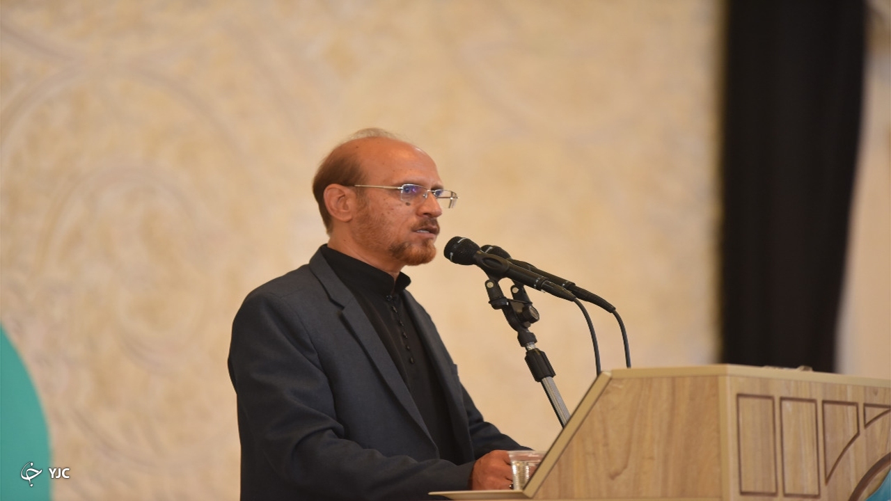 استقرار ۱۱۰ سفیر نماز جمعه در ادارات فارس