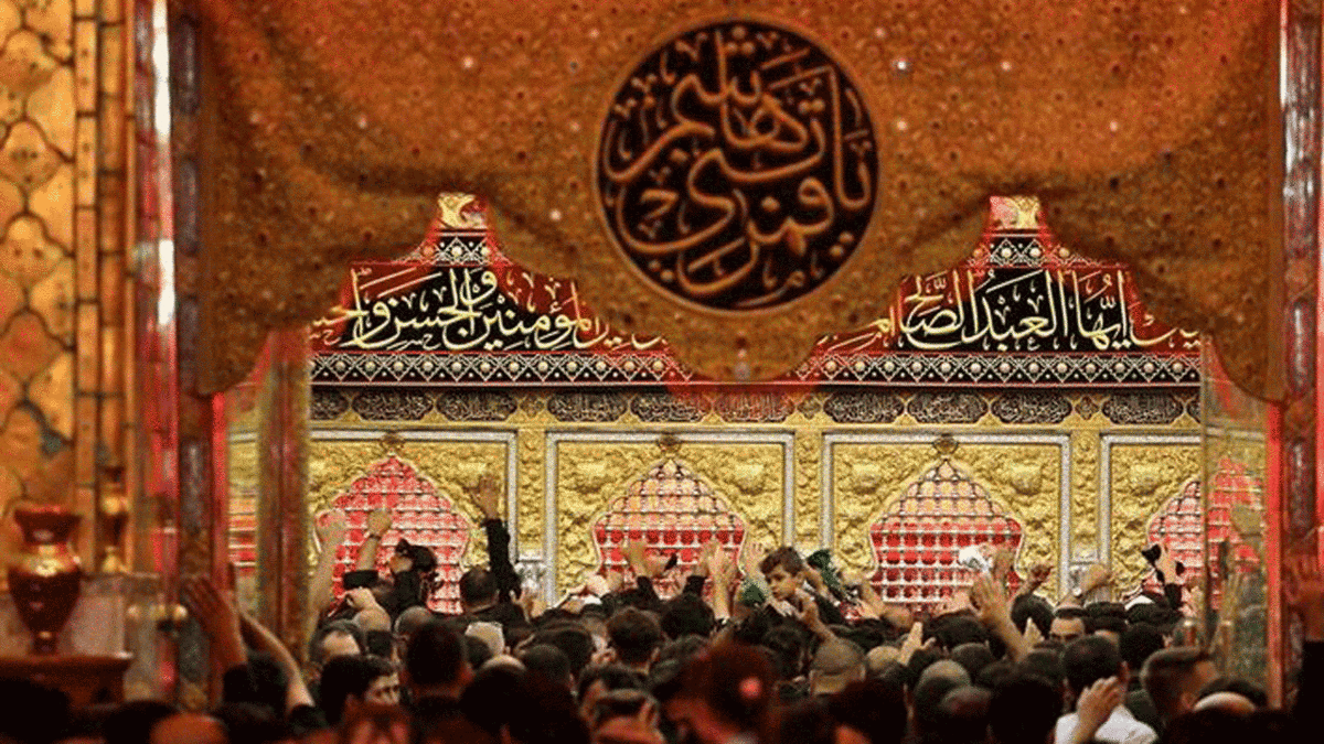 اجرای آیین صلاة در حرم امام رضا (ع) + فیلم